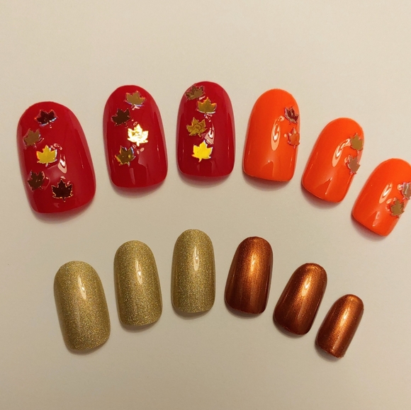 Autumn Press On Nails - Gold Leaf Nails Fall Nails - New Hand Painted - Picture 1 of 7